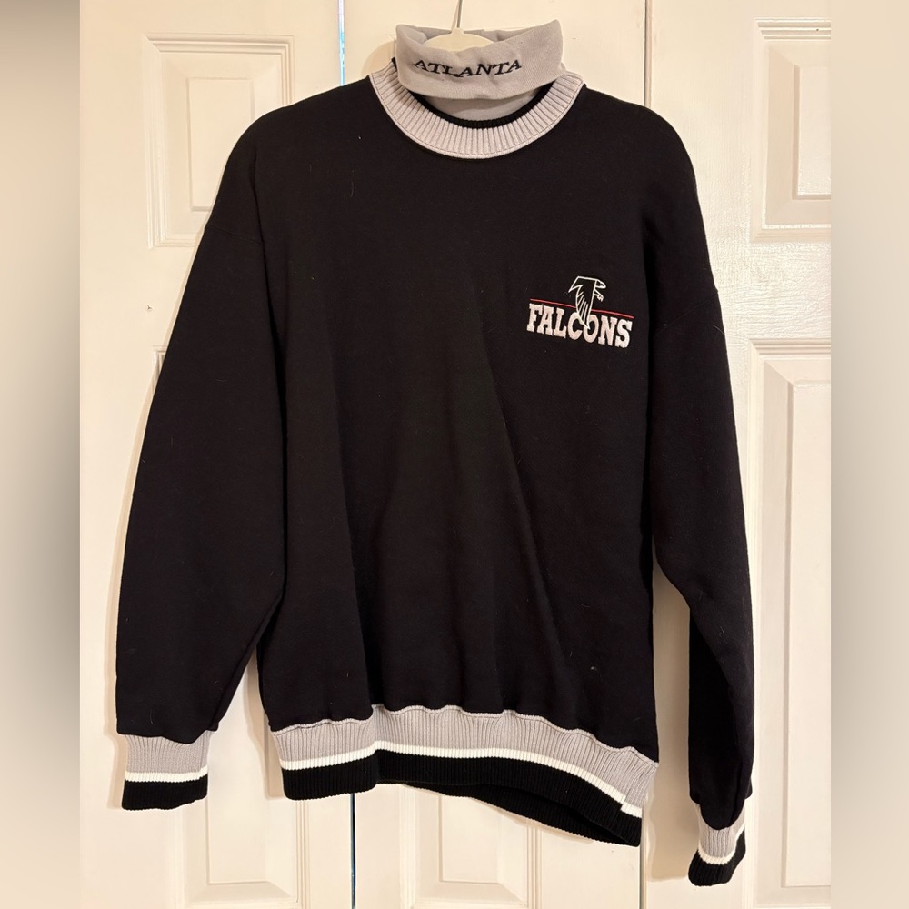 The Game Vintage Atlanta Falcons Black Sweater